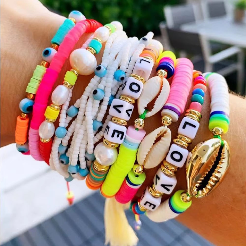 Boho Style Handmade Natural Shell and Beaded Multicolor Clay and Pearl Letter Bracelet for Women Bracelets 2023 Gift Famale