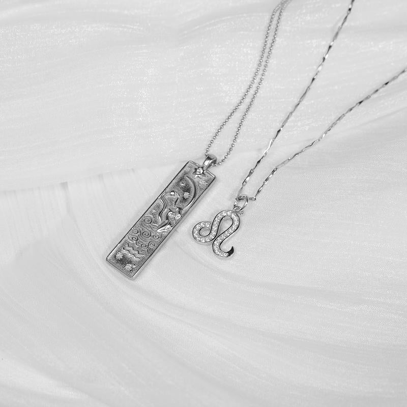 "Celestial Connection: 12 Zodiac Necklace for Mother's Day 🌌💎" Gift your mom the stars with this elegant 12 Zodiac signs necklace, made from S925 silver and paired with a stainless steel card pendant to symbolize her unique traits. 💫💖