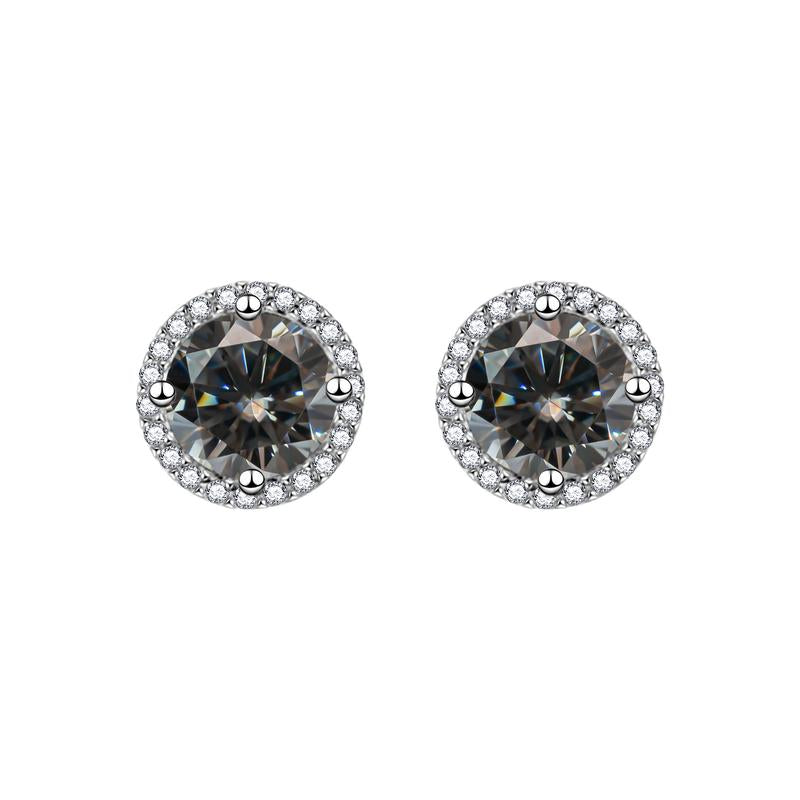 "Eternal Brilliance: Moissanite Twist Stud Earrings 💎✨" Shine forever with these classic four-prong twist stud earrings, crafted in S925 sterling silver and featuring dazzling moissanite stones. 💫💖