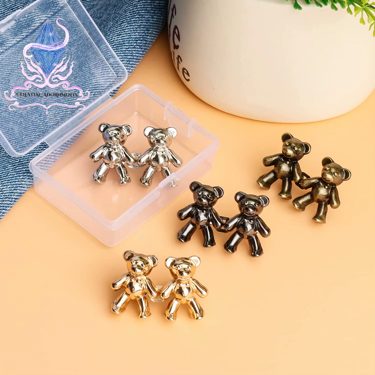 "Bear-ly Fit: Adjustable Jean Button Pins 🐻👖" Instantly tighten your jeans with these adorable bear-shaped button pins—no sewing required! Perfect for a cute, quick fix. ✨💖