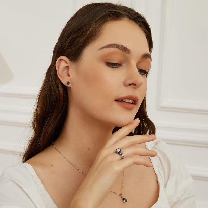 "Eternal Love: 1CT Rainbow Opal Mystic Ring 💎✨"  Celebrate your commitment with this stunning 1CT round-cut rainbow opal ring, designed for both women and men as a wedding, engagement, or promise ring. 🌈💖