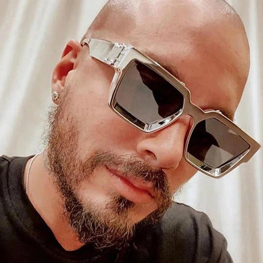 "Ultimate Luxury: Ruiao Retro Millionaire Shades 🕶️✨"  Step into 2025 with style and sophistication. These luxury black sunglasses from Ruiao feature a retro design for both men and women who demand the best. 💎🌟