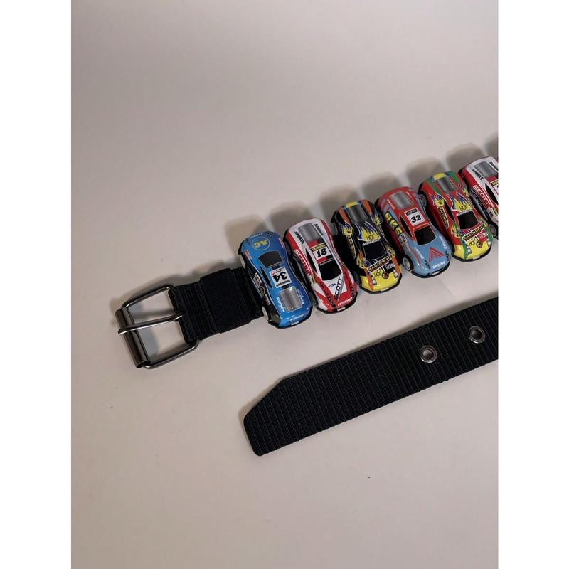 "Retro Racing Style: Color Block Mini Race Car Belt 🏁🌟"  Add a fun, Y2K twist to your look with this handmade color block mini race car belt—perfect for street fashion and photography! 📸💫